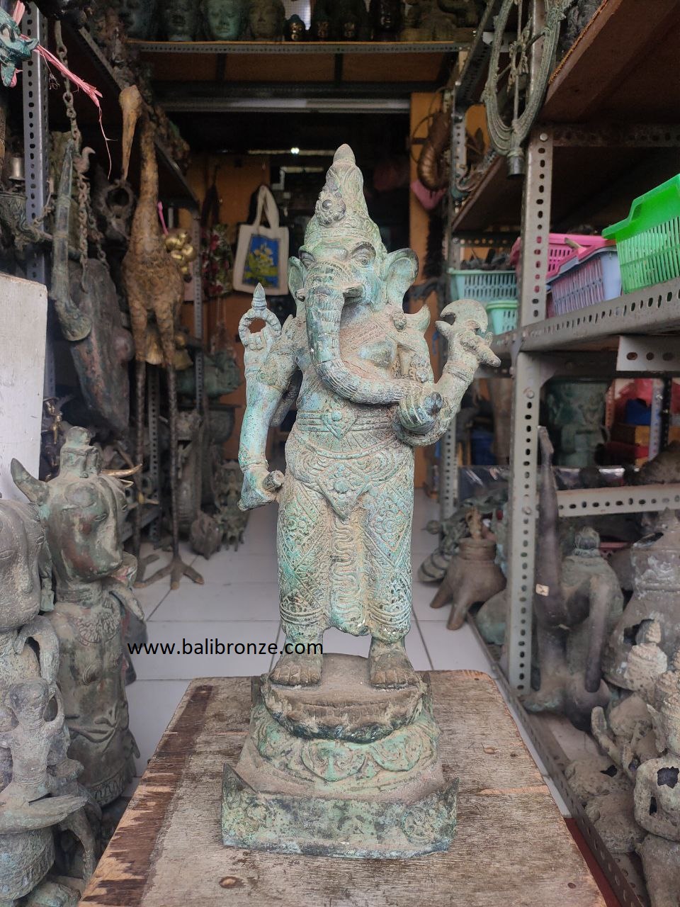 1017 Standing Ganesha 45 cm KDS