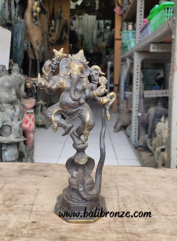 1246 Snake Ganesha 26 cm